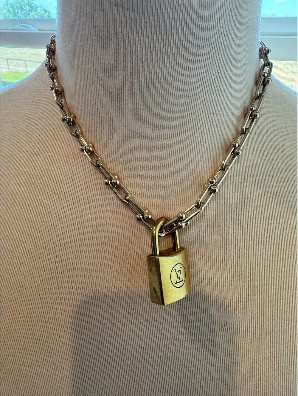 Louis Vuitton Vintage padlock Necklace | Gold-Tone Chain | 222 Angel Numbe